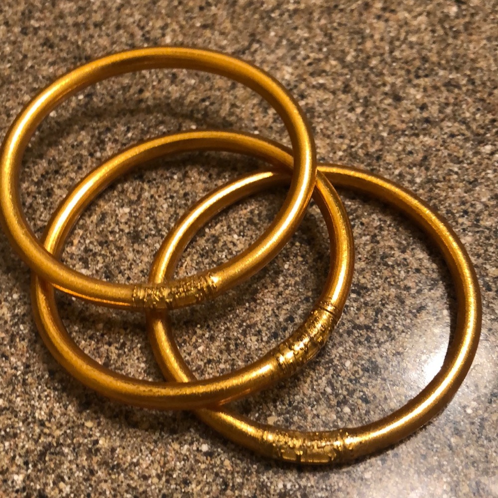 3 Buddha girl brackets